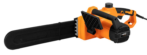 Elektromos láncfűrész, 1800W, 40cm-es láncvezető, szerszám nélküli láncfeszítés és csere