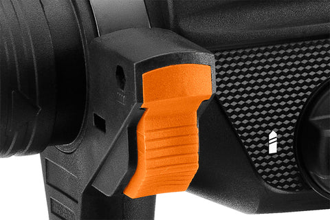 Fúrókalapács vésőfunkcióval 900W / 3.5J, SDS Plus, tartozékokkal