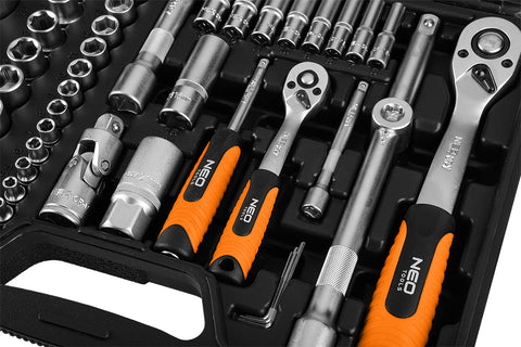 Dugókulcskészlet 1/2", 1/4", 110db