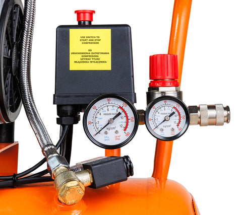 Kompresszor, 24L, 8 bar, 125l/perc, extra csendes, kefementes motorral, olajmentes, 80db