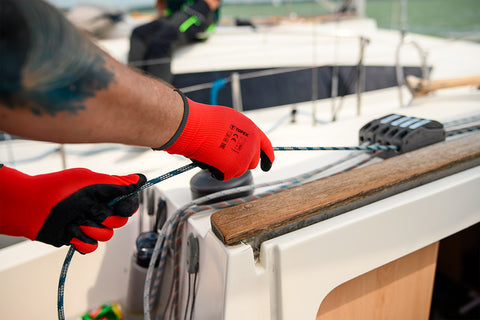 Munkakesztyű latex bevonatú poliészter, Cat. 1, több méretben, rendelési egység: 12db