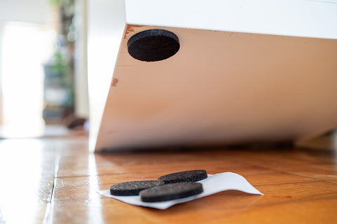 Bútorláb filc készlet, öntapadós, kerek 40mm, barna, 4db, rendelési egység: 10db