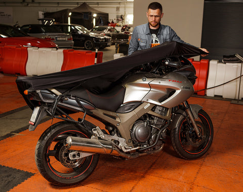 NEO TOOLS 10-472 Motortakaró ponyva, 220x105x130cm, lélegző, beltéri