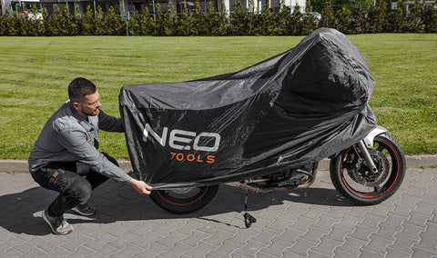 NEO TOOLS 10-473 Motortakaró ponyva, 246 x 104 x 127cm, (150 ° C), kültéri