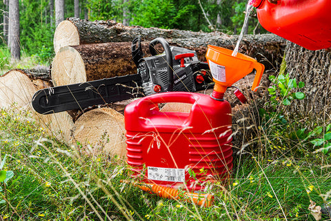 NEO TOOLS 11-560 Üzemanyagkanna, műanyag(HDPE), 10l, kiöntővel