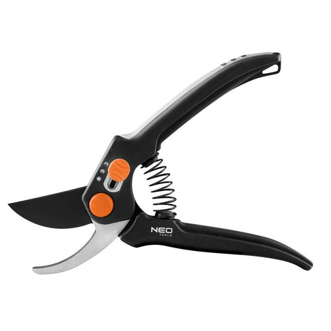 NEO TOOLS 15-200 Metszőolló, mellévágó, max.15mm, teflon bevonat, állítható pengenyílás, 185mm