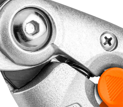 NEO TOOLS 15-213 Metszőolló, rávágó, max 20mm, teflon bevonat, alu ház, 210mm
