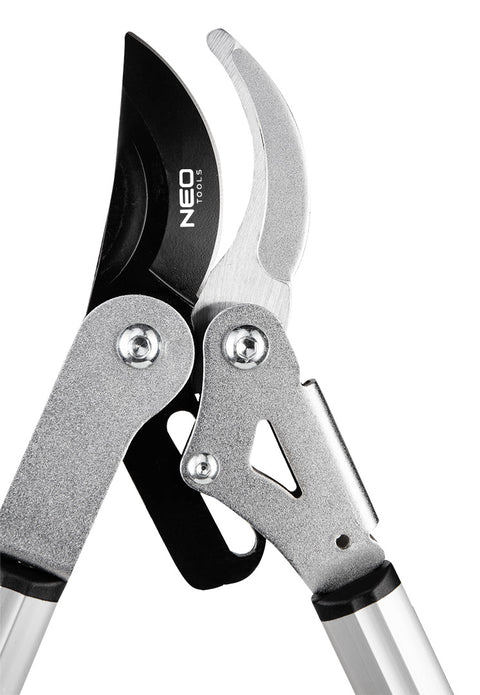 NEO TOOLS 15-250 Ágvágó, mellévágó, áttételes, 710mm, vágókap.: 45mm, alumínium nyél, teflon bevonat, 30% plusz erőátvitel