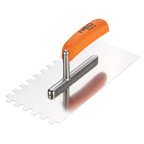 NEO TOOLS 50-164 Acél simító, fogazott, rozsdamentes, 270x128mm, 10x10x10mm, fa markolat