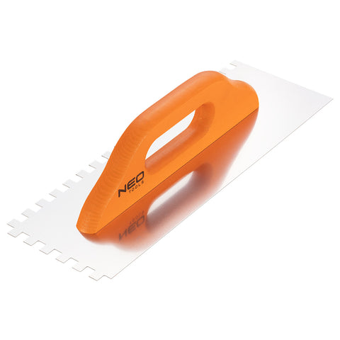 NEO TOOLS 50-174 Acél simító, fogazott, rozsdamentes, 380x128mm, 10x10x10mm, fa markolat