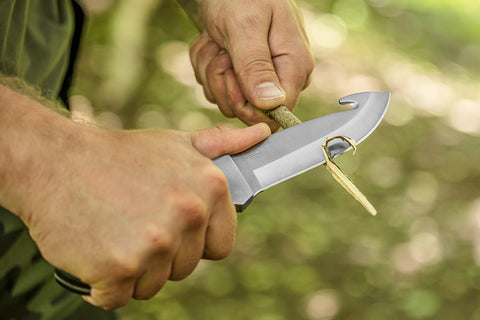 NEO TOOLS 63-116 Túlélőkés, full-tang, 24cm, rozsdamentes acél, bambusz nyél, penge:14.5cm
