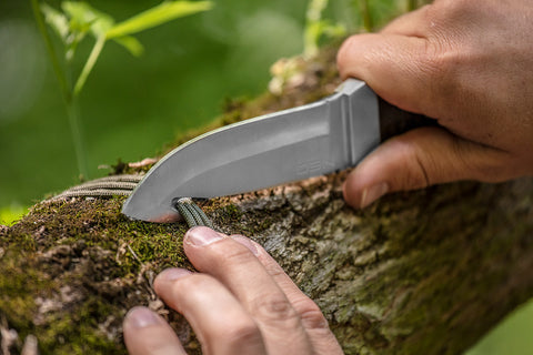 NEO TOOLS 63-116 Túlélőkés, full-tang, 24cm, rozsdamentes acél, bambusz nyél, penge:14.5cm