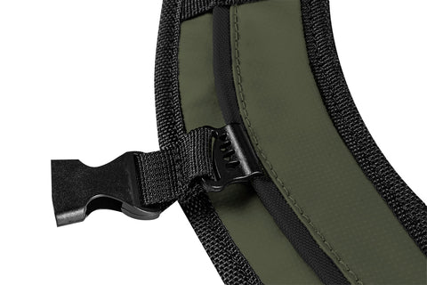 NEO TOOLS 63-131 Vízálló hátizsák 600D, 30L, 32x63x18cm, sötétzöld