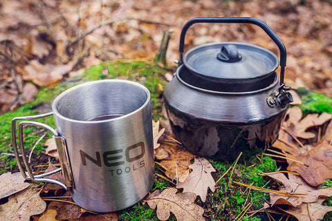 NEO TOOLS 63-150 Kemping bögre 320ml, duppla fal, behajtható fogantyú