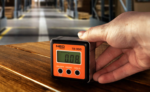 NEO TOOLS 72-300 Digitális szögmérő és dőlésmérő