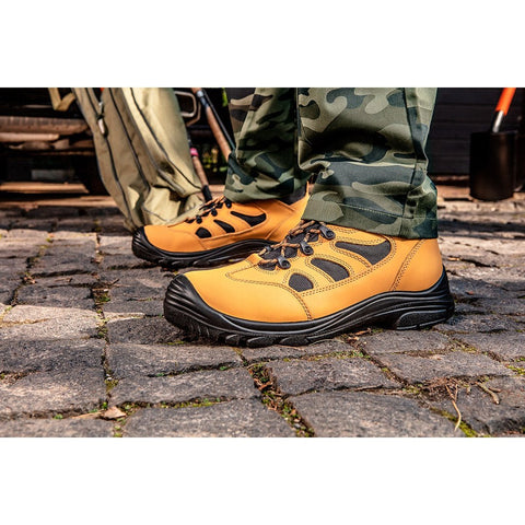 NEO TOOLS 82-122 Munkabakancs vízálló, S3 SRC, fémmentes, 41, CE
