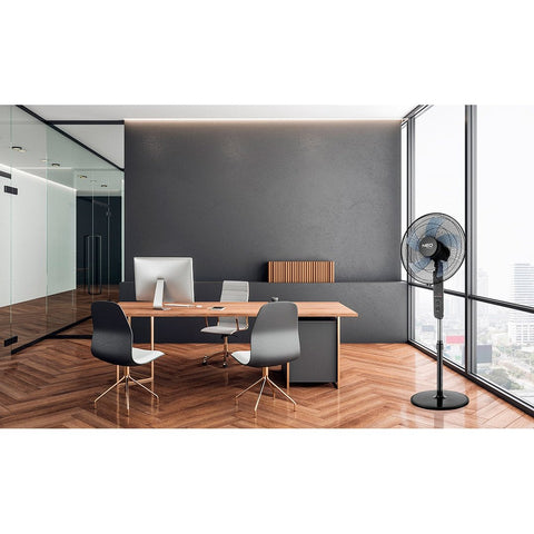 NEO TOOLS 90-002 Álló ventilátor 45W, átmérő 40cm, 3 sebességfokozat, forgó, távirányitó, időzités, 3 üzemmód
